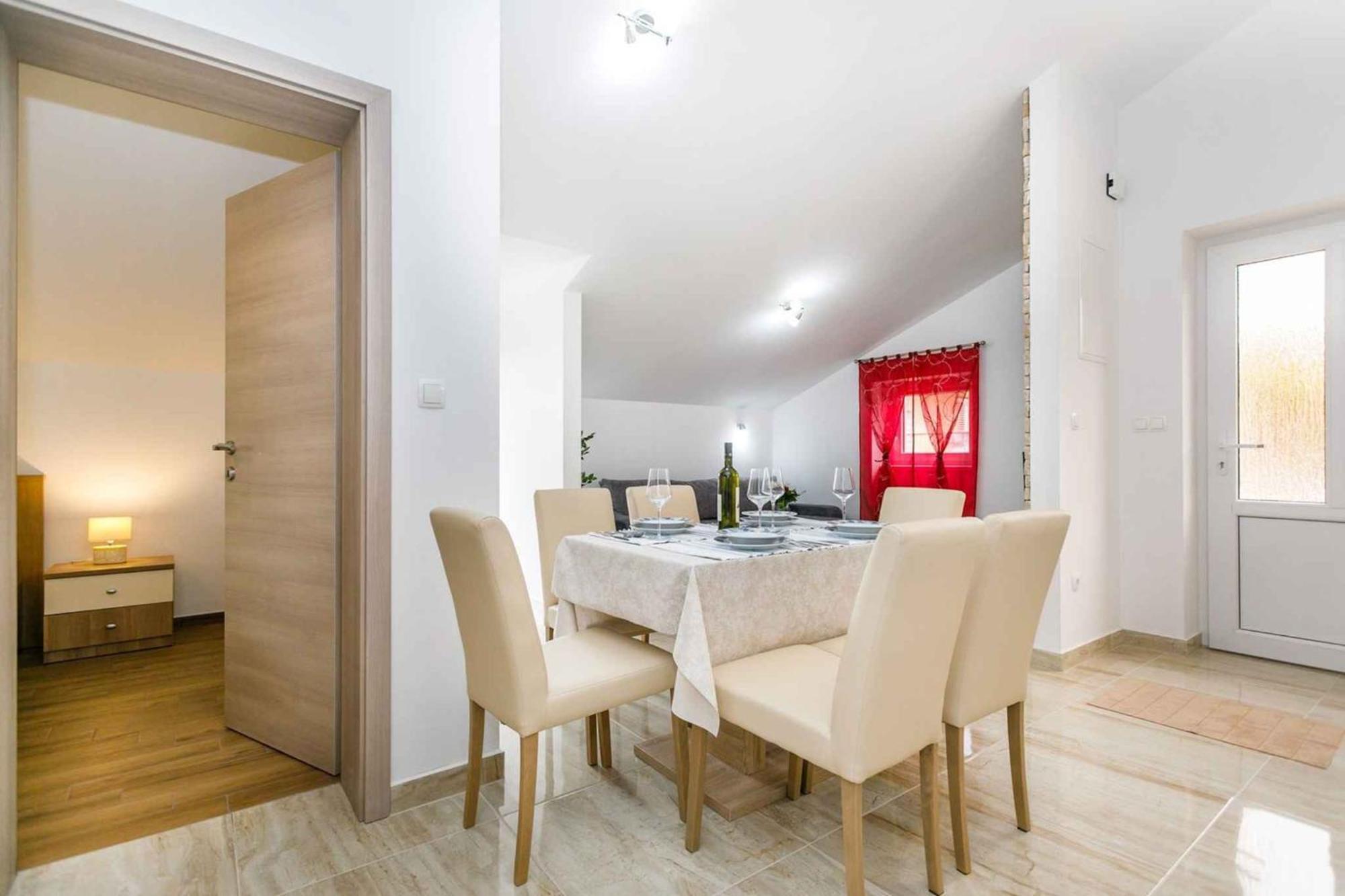 Apartment In Malinska/Insel Krk 38057 Zewnętrze zdjęcie