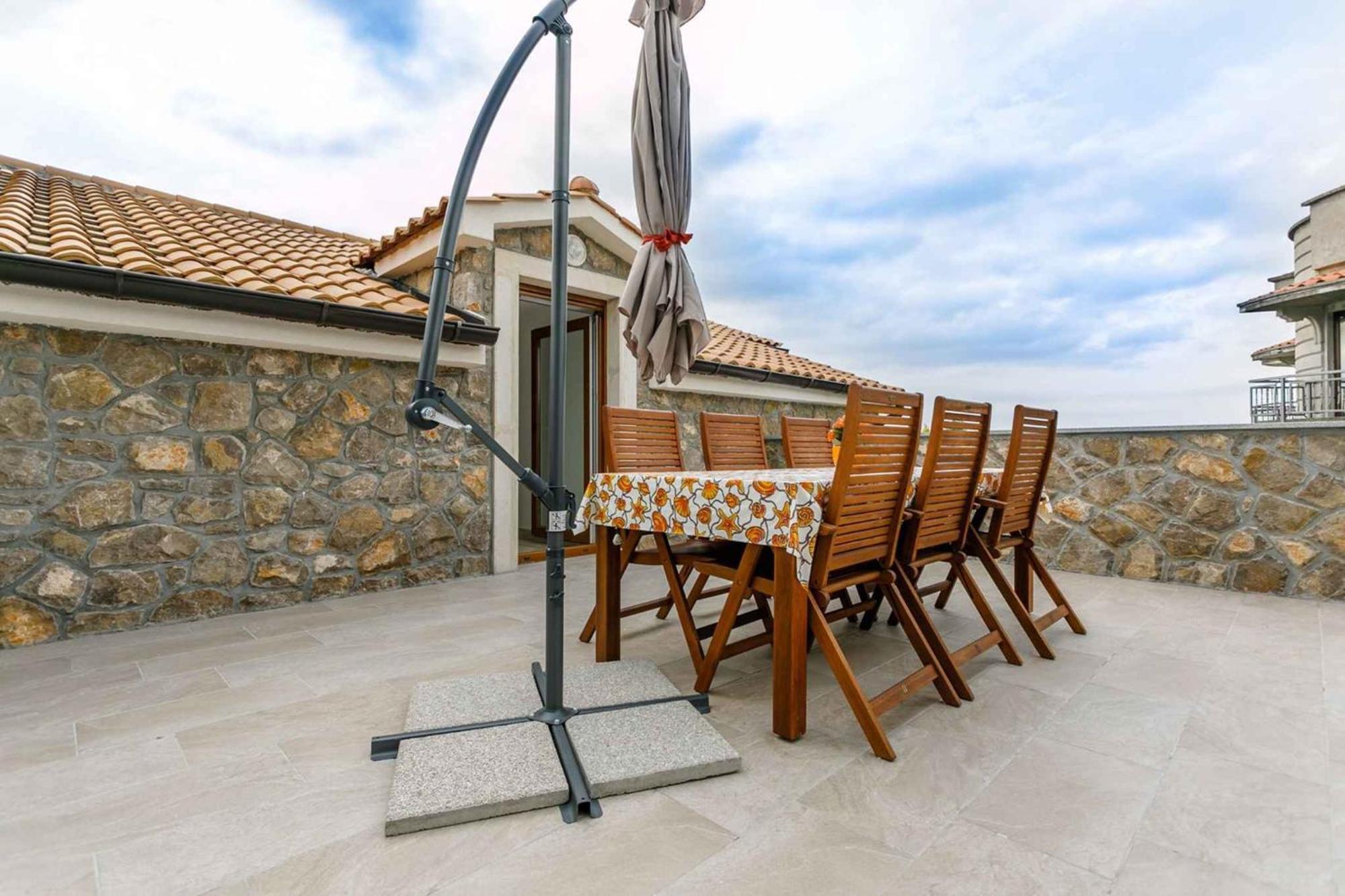 Apartment In Malinska/Insel Krk 38057 Zewnętrze zdjęcie